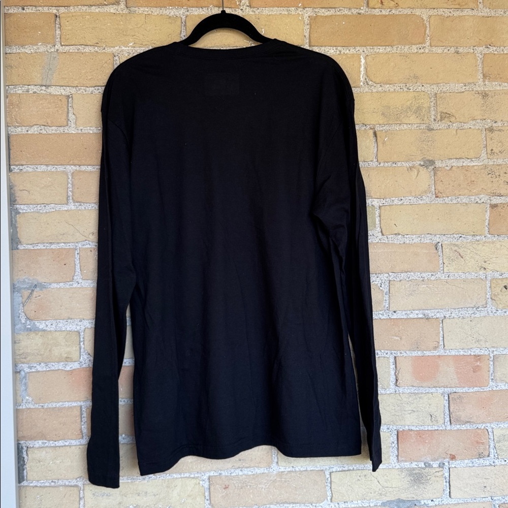 New Detroit Tigers Black Long Sleeve Shirt - Picture 3 of 3